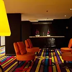 Cambridge Hotel Sydney