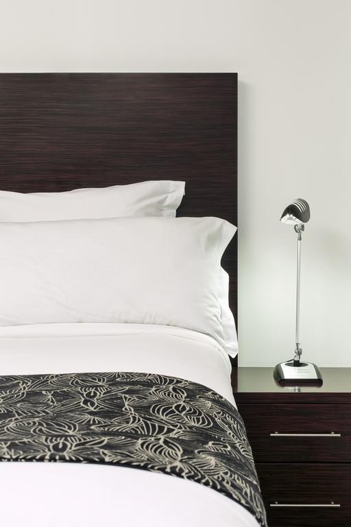 Cambridge Hotel