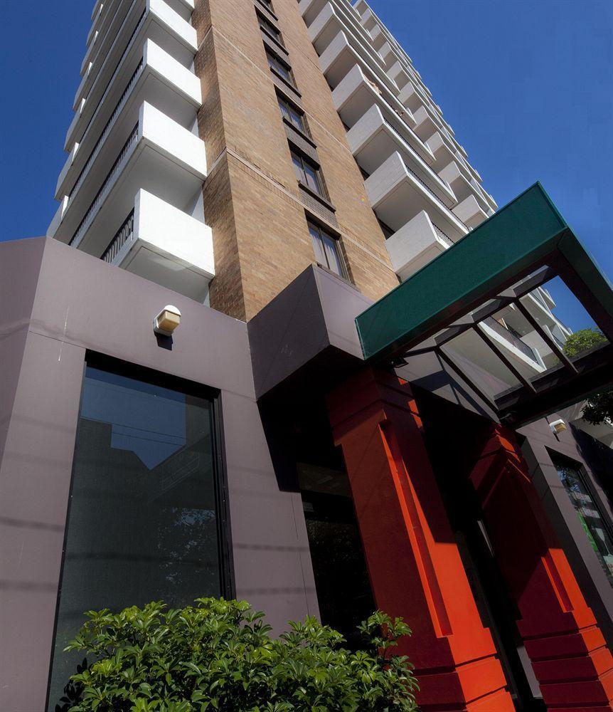 Cambridge Hotel 4*